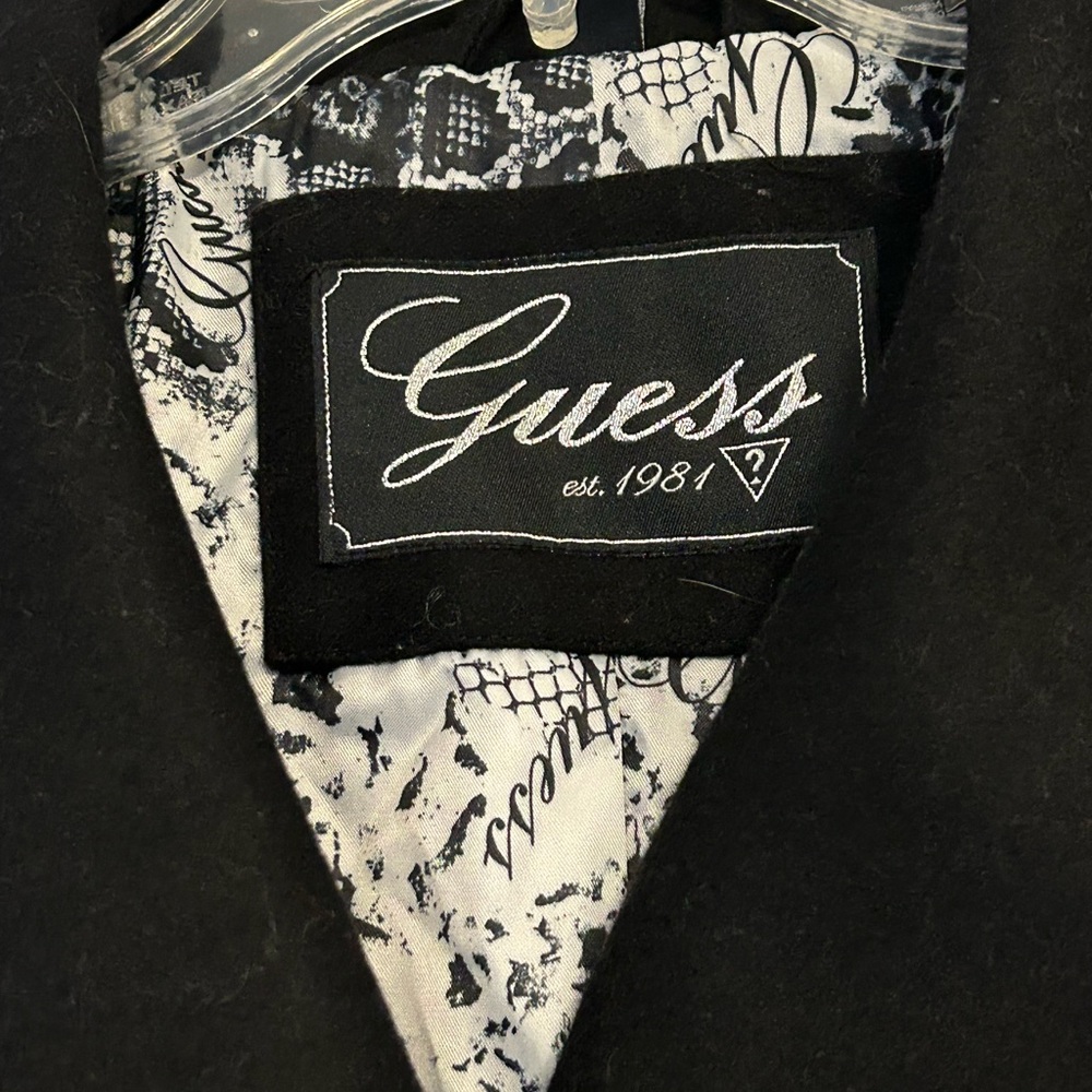 Guess coat Size Large in Black